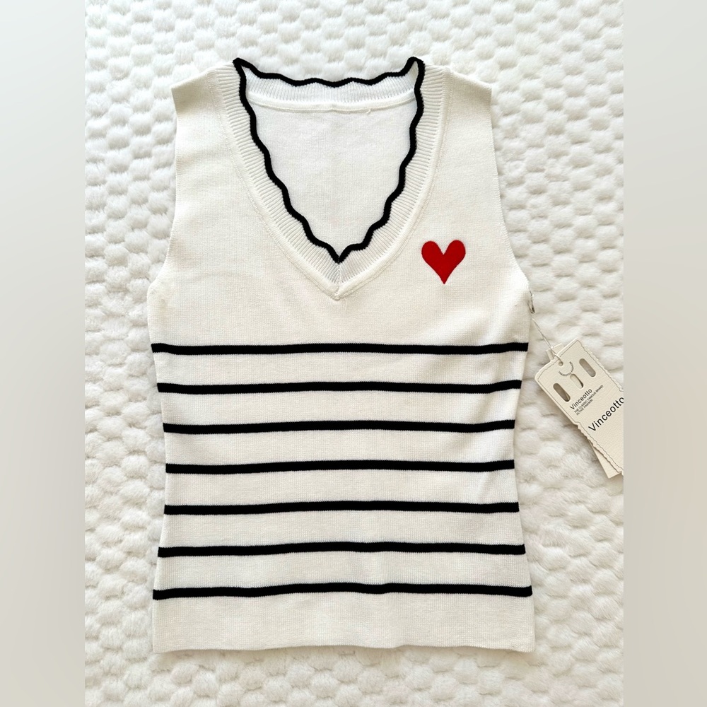 🔥FINAL MARKDOWN 🔥 Heart Sleeveless Sweater, NWT